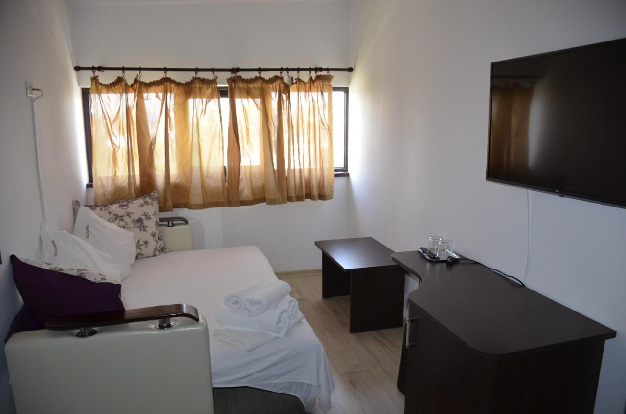 מלון קוסטינסטי Casa Daren מראה חיצוני תמונה