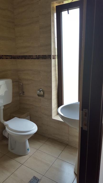 מלון קוסטינסטי Casa Daren מראה חיצוני תמונה